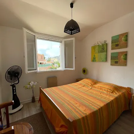 Maison Familiale Climatisee Entre Plages Et Centre Holiday home *