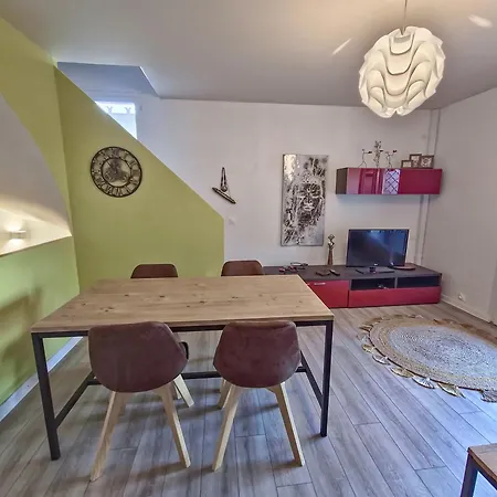 Maison Familiale Proche Plage, Parking, Clim Nyaraló *