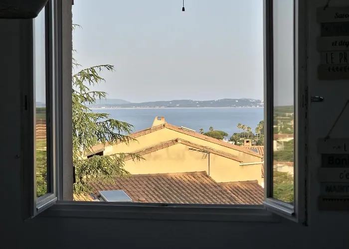 Maison Familiale Proche Plage, Parking, Clim